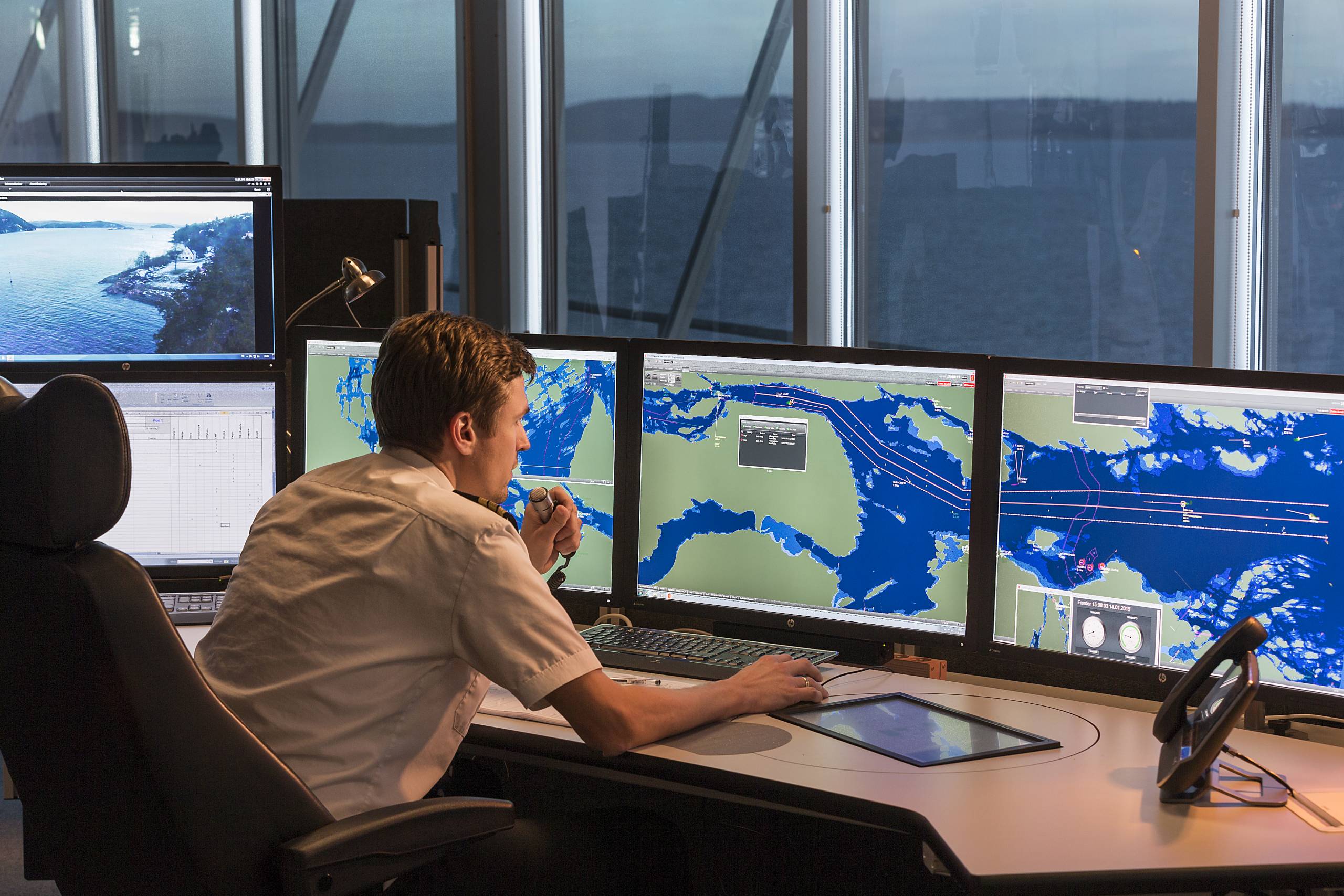 Vеssеl Traffic Systеm